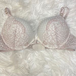 36A Victoria Secret Bombshell Plunge